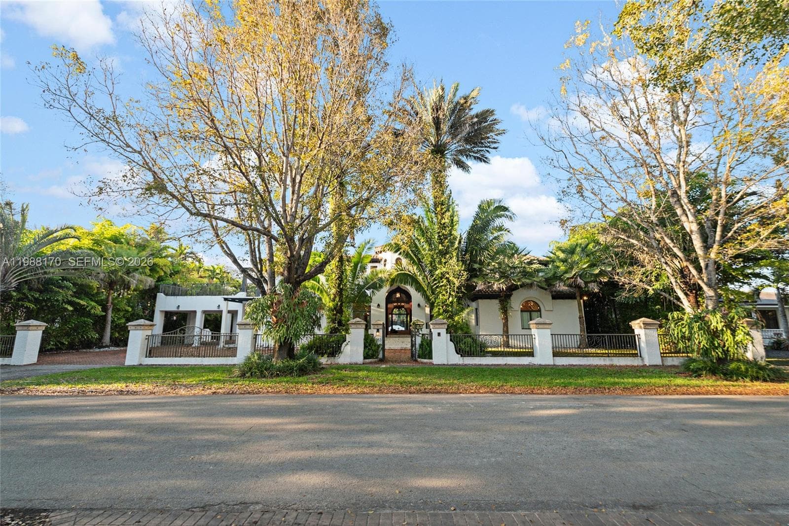 1253 Sorolla Ave, Coral Gables, FL 33134 — zdjęcie 3