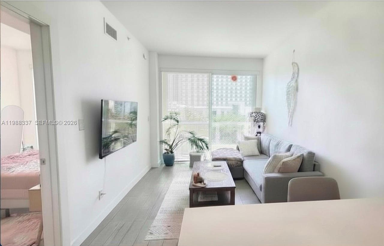 321 NE 26th St # 514, Miami, FL 33137 — zdjęcie 4