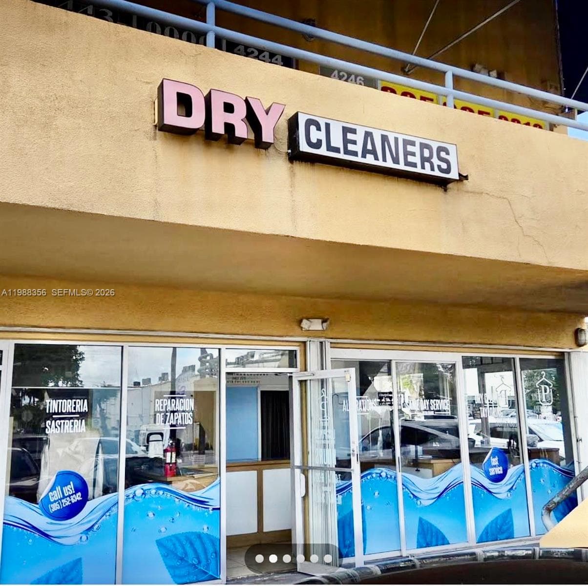 4222 W 16th Ave, Hialeah, FL 33012