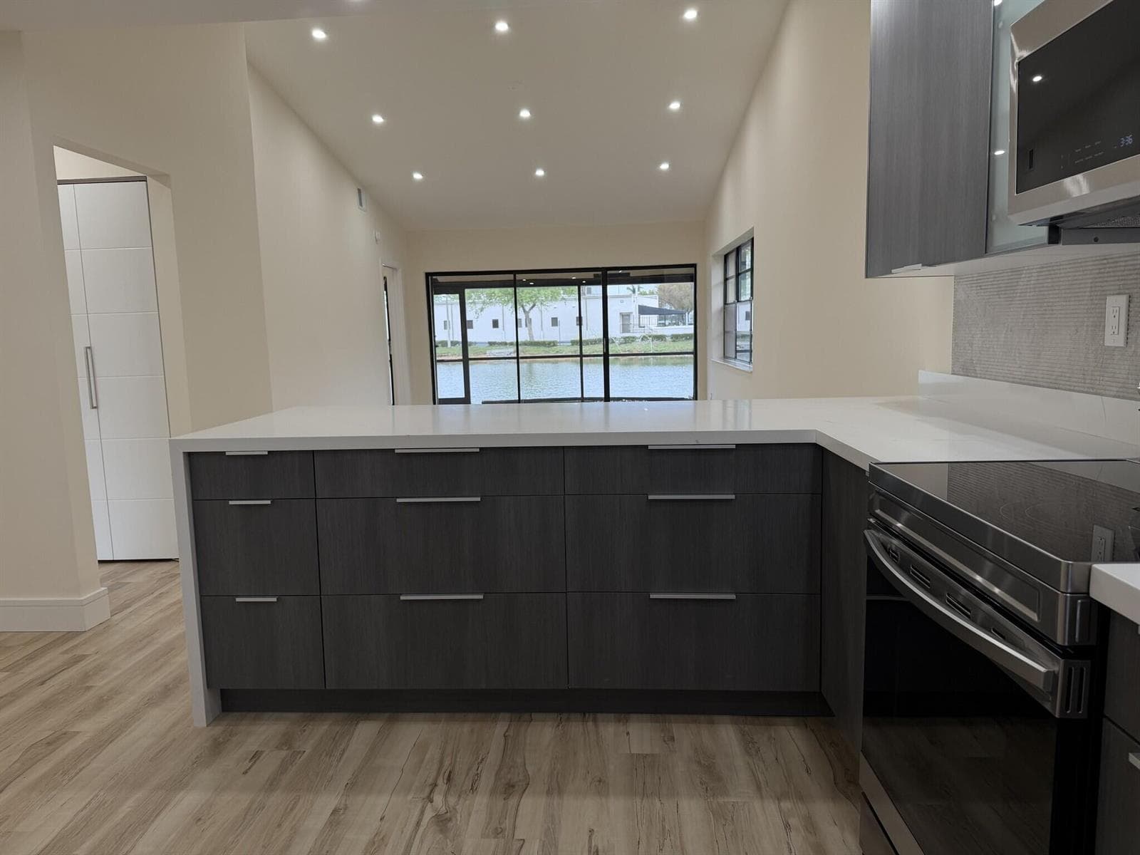 705 Banks Road, Margate, FL 33063 — zdjęcie 5