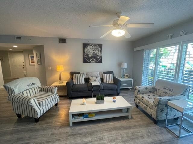 2131 SE 10th Avenue # 1112, Fort Lauderdale, FL 33316 — zdjęcie 2