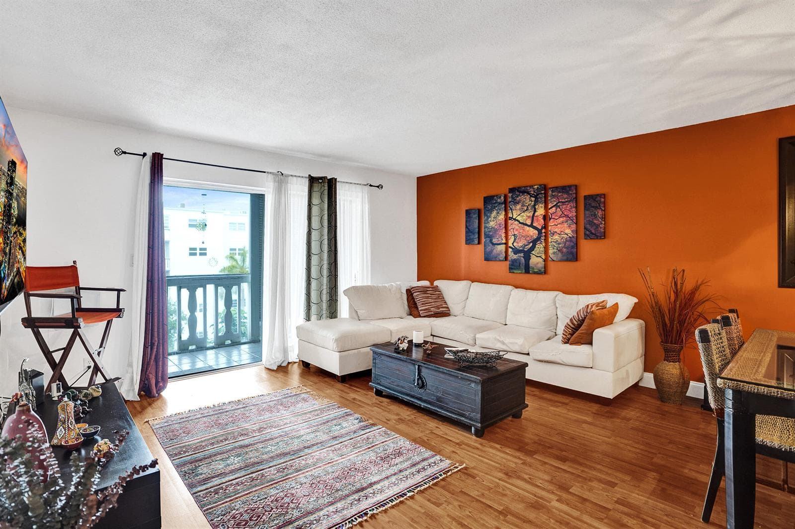 218 NE 12th Avenue # 401, Hallandale Beach, FL 33009 — zdjęcie 3
