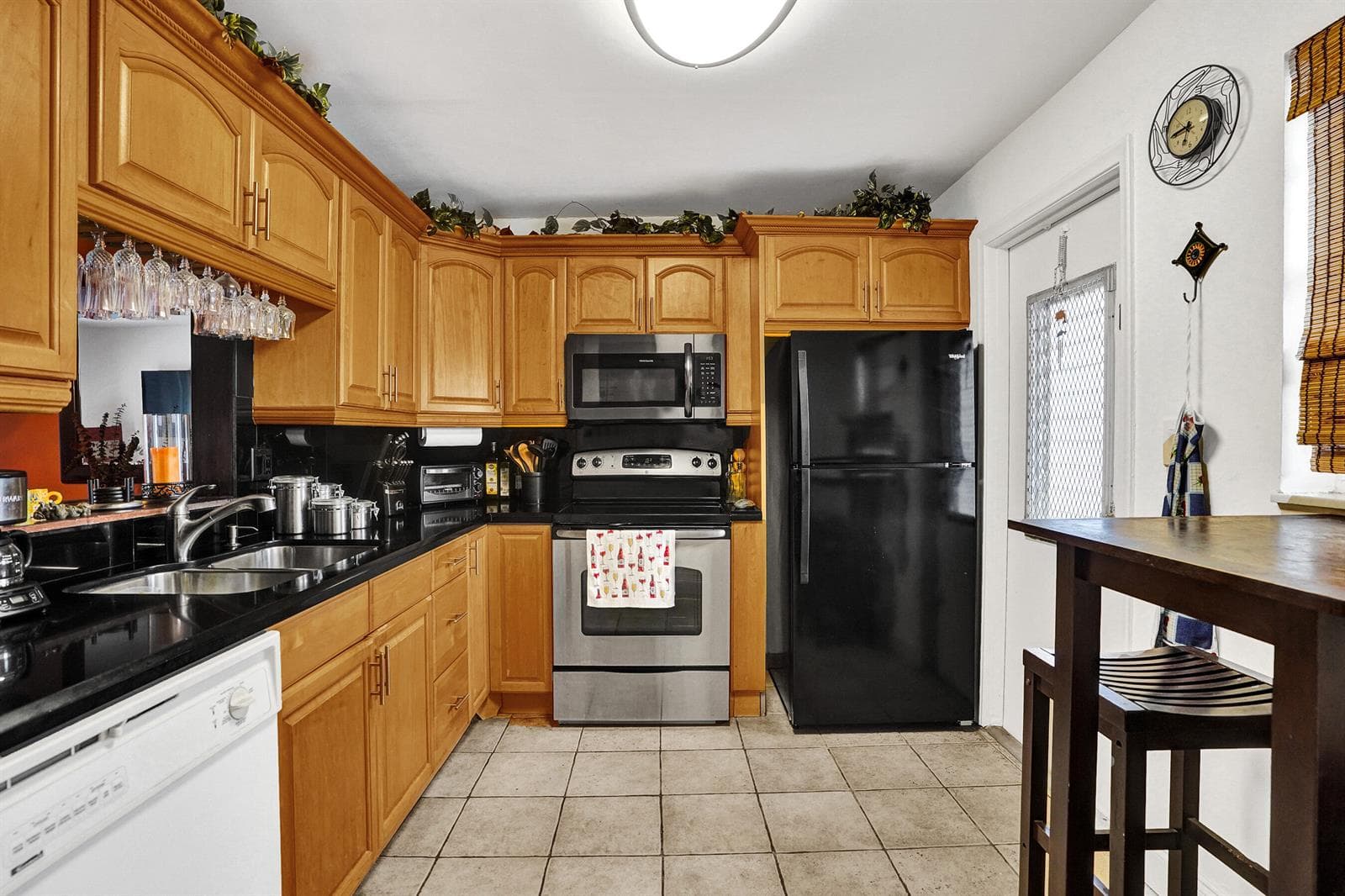 218 NE 12th Avenue # 401, Hallandale Beach, FL 33009 — zdjęcie 4