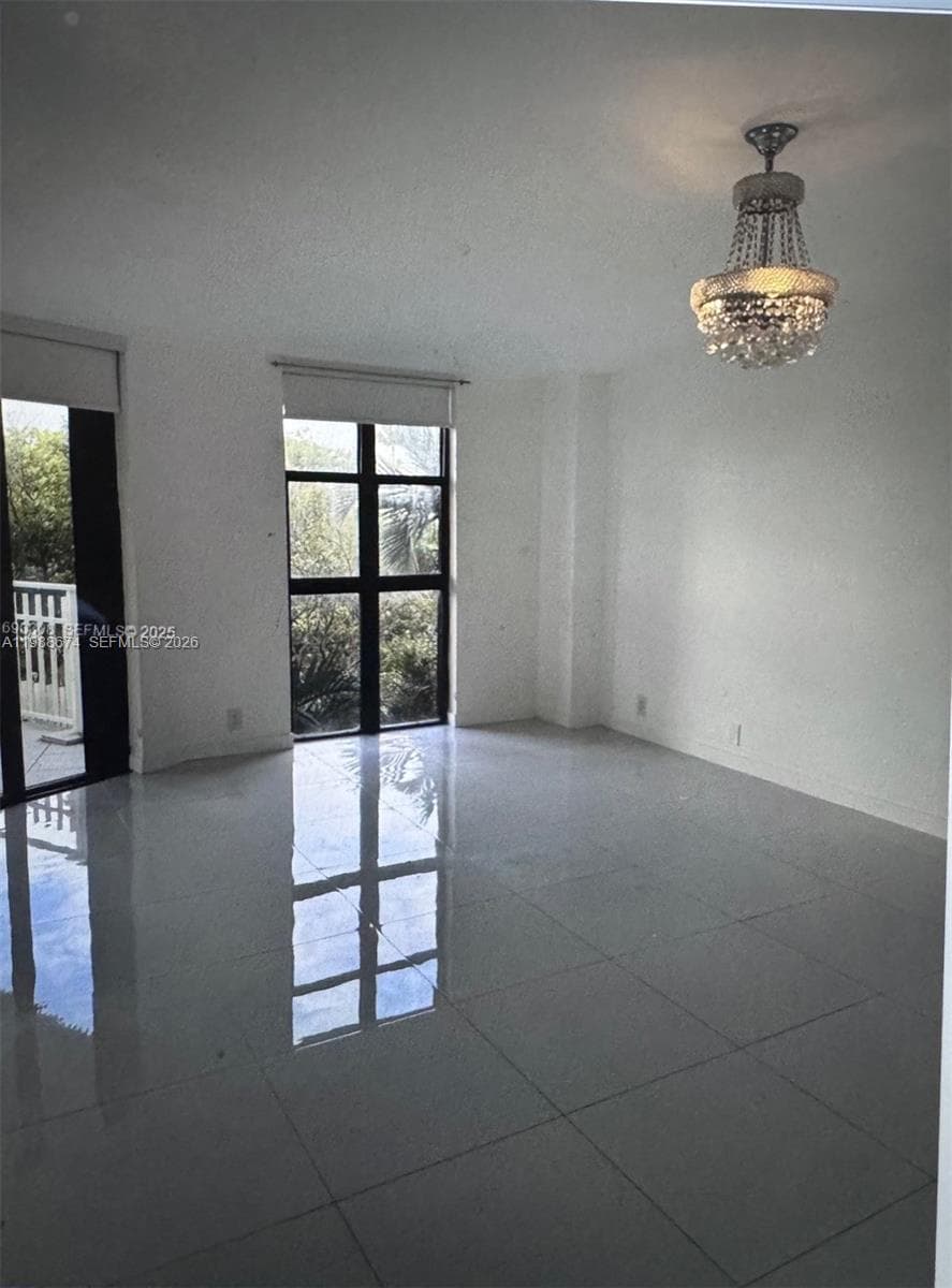 4000 Towerside Ter # 609, Miami, FL 33138 — zdjęcie 2