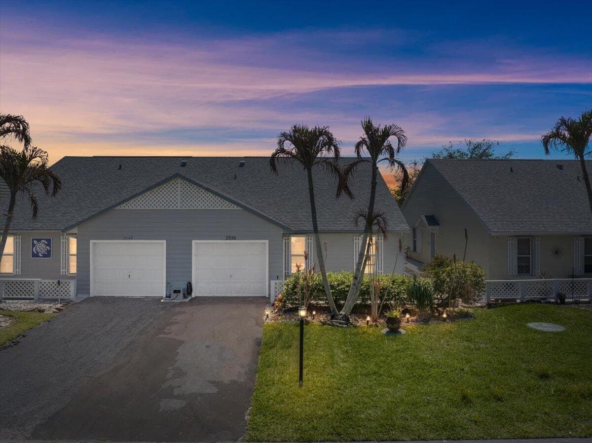 2538 SE Tropical East Circle, Port St. Lucie, FL 34952 — zdjęcie 3