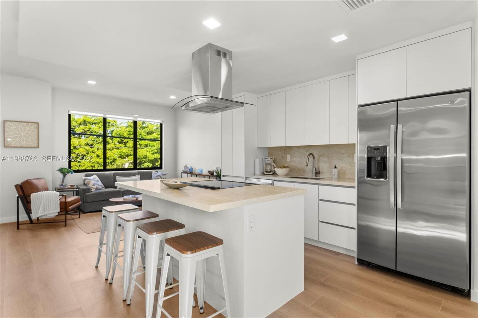 1376 SW 4th St # 7, Miami, FL 33135 — zdjęcie 4