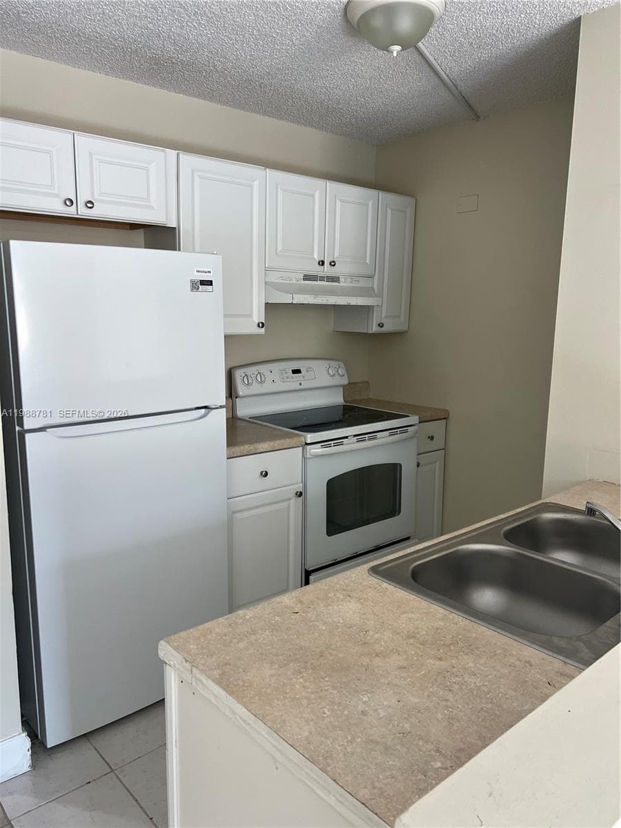 2701 Riverside Dr # 308-B, Coral Springs, FL 33065 — zdjęcie 2