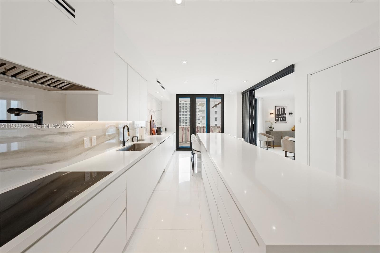 9999 Collins Ave # 11J, Bal Harbour, FL 33154 — zdjęcie 4