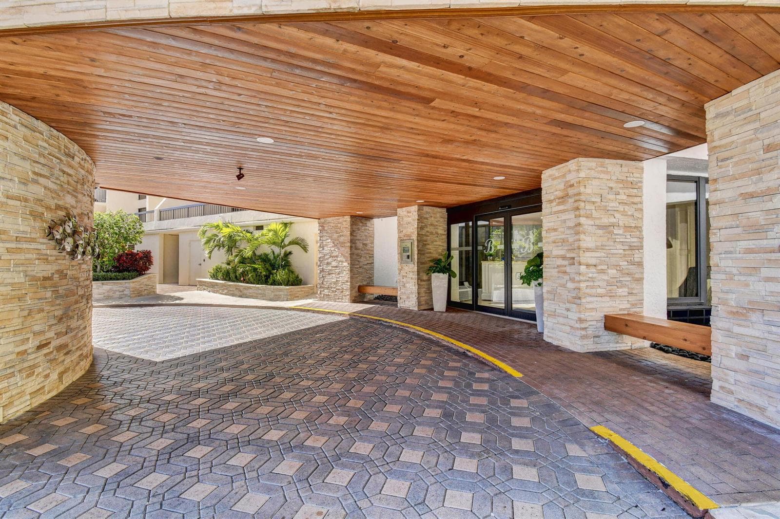 4740 S Ocean Boulevard # 702, Highland Beach, FL 33487 — zdjęcie 3