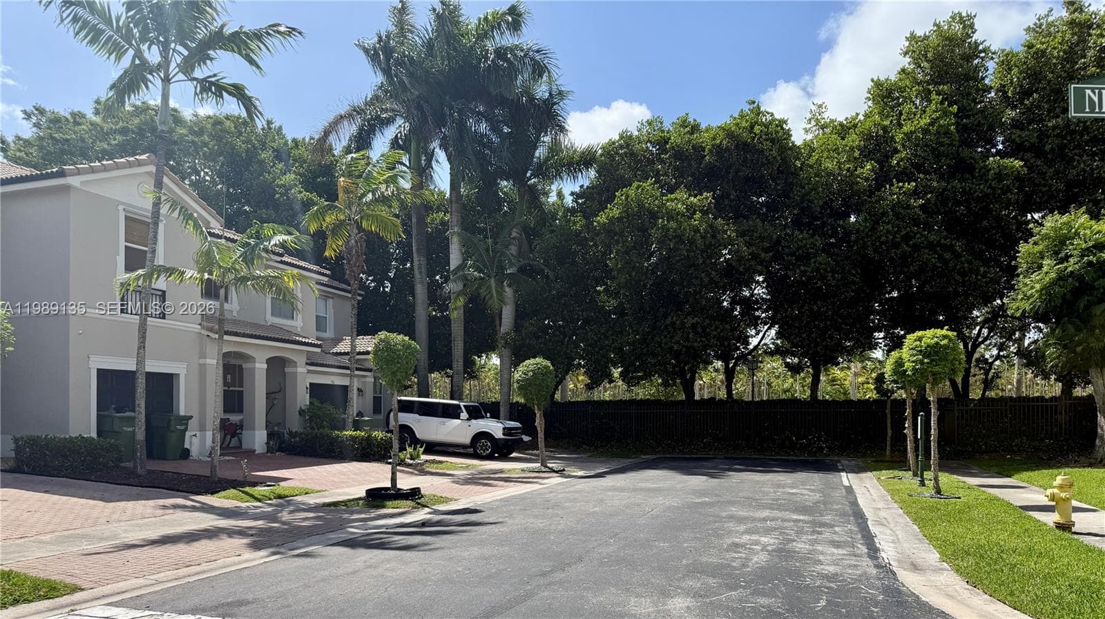 909 NE 42nd Ave, Homestead, FL 33033 — zdjęcie 3