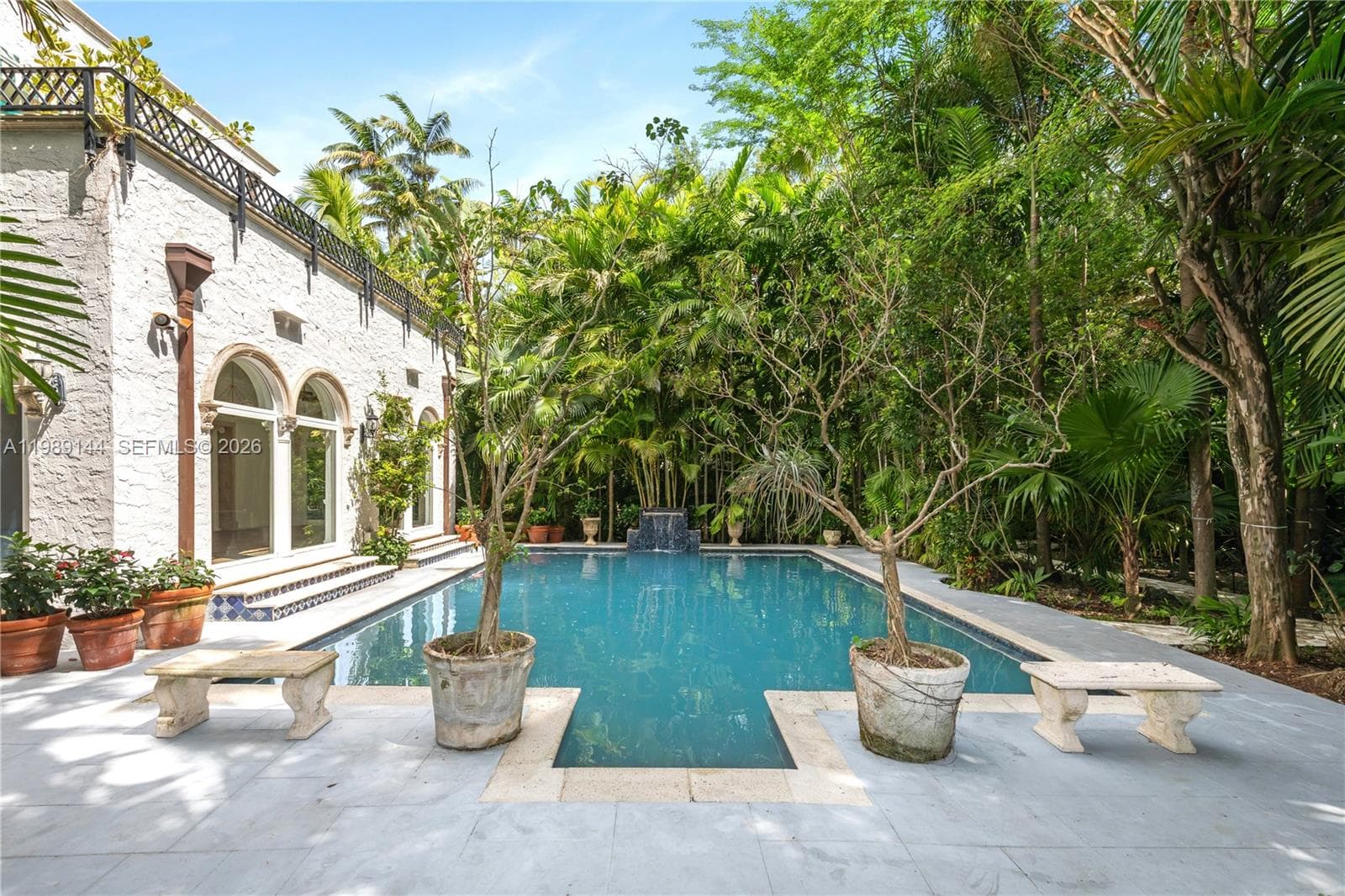 3685 Royal Palm Ave, Miami, FL 33133 — zdjęcie 2