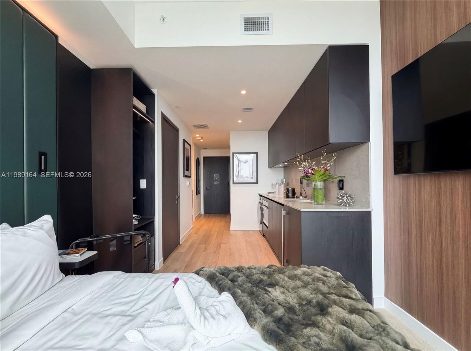 20 NE 11th St # 4803A, Miami, FL 33132 — zdjęcie 3