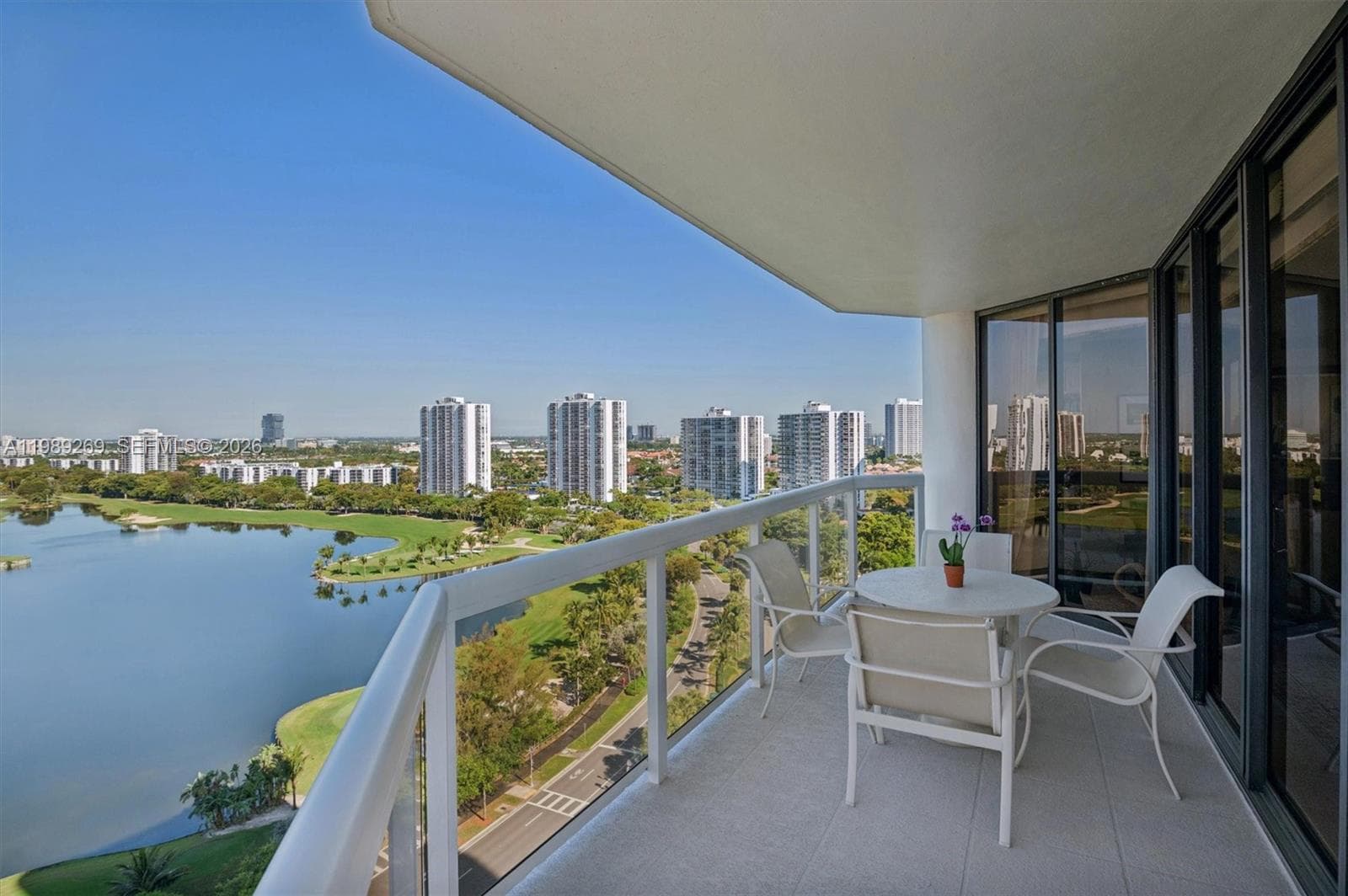 20185 E Country Club Dr # 1805, Aventura, FL 33180 — zdjęcie 2
