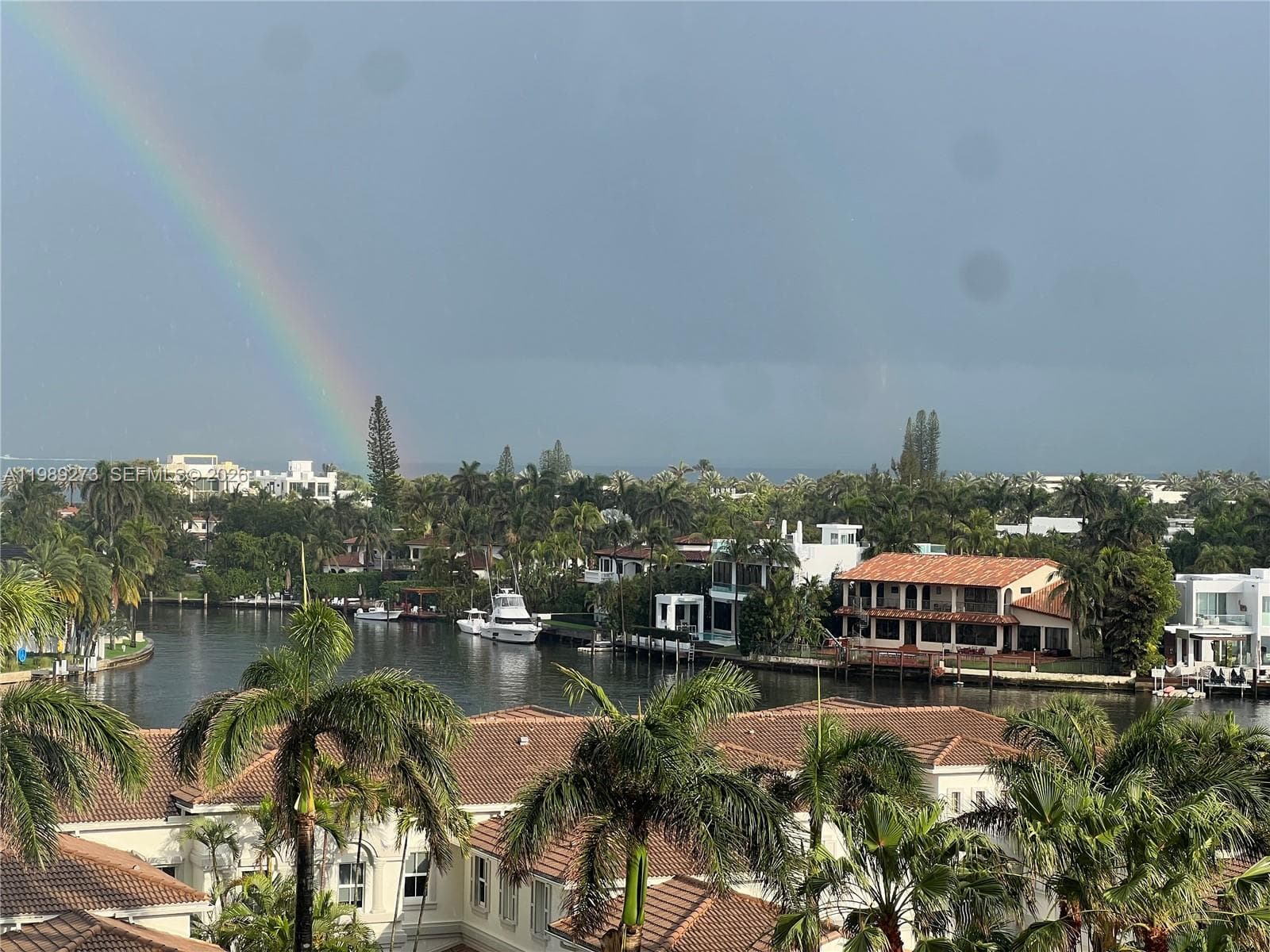 21050 Point Pl # 702, Aventura, FL 33180