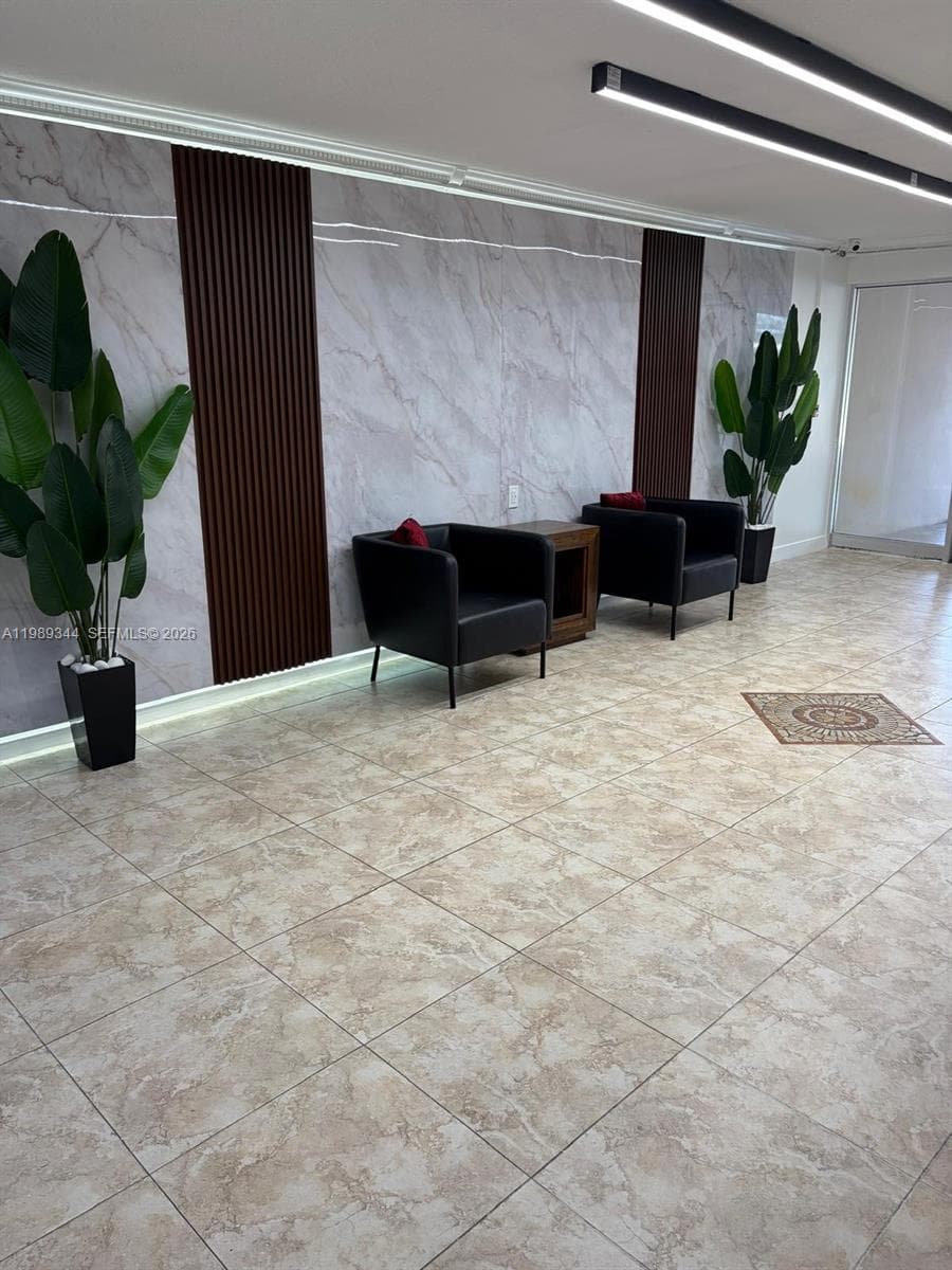 16410 Miami Dr # 504, North Miami Beach, FL 33162 — zdjęcie 3