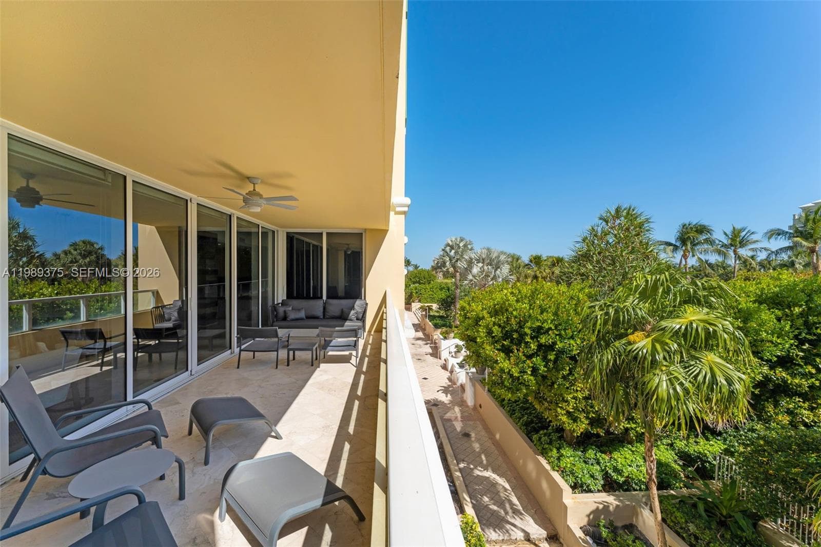 430 Grand Bay Dr # 307, Key Biscayne, FL 33149 — zdjęcie 2