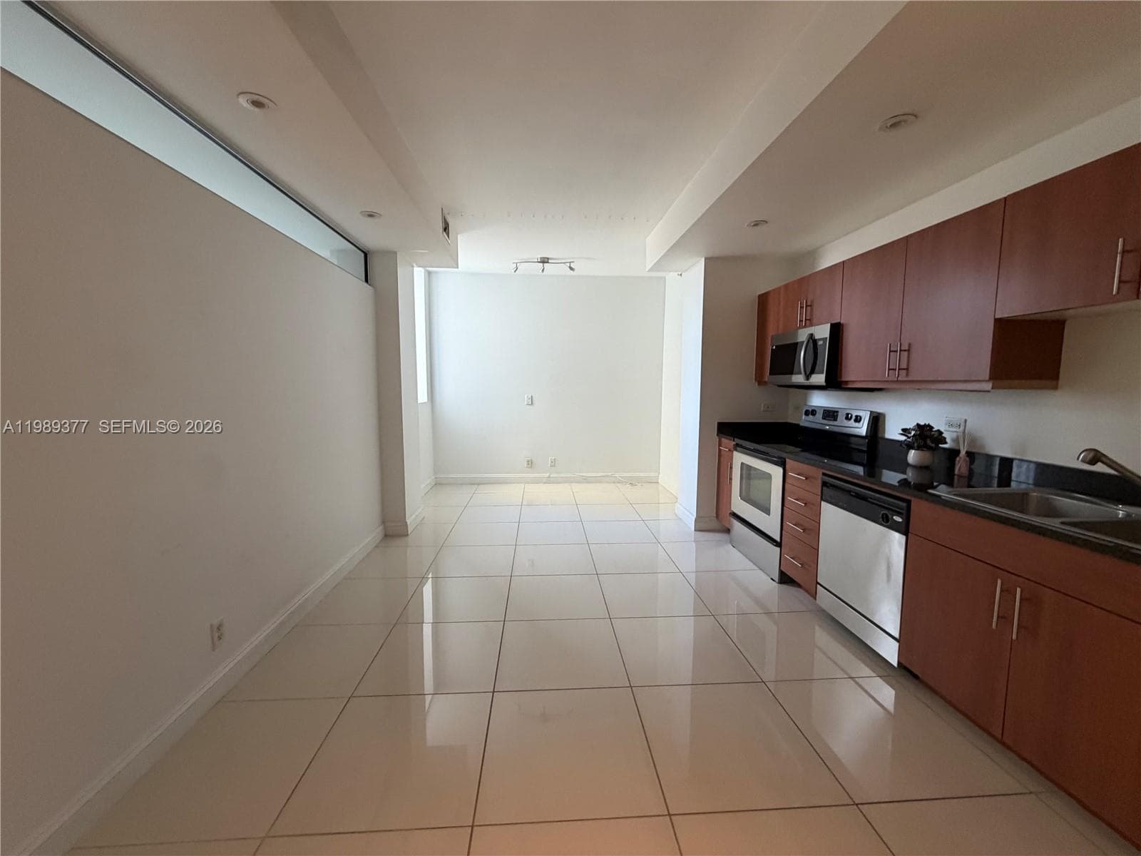 111 E Flagler St # 606, Miami, FL 33131 — zdjęcie 2