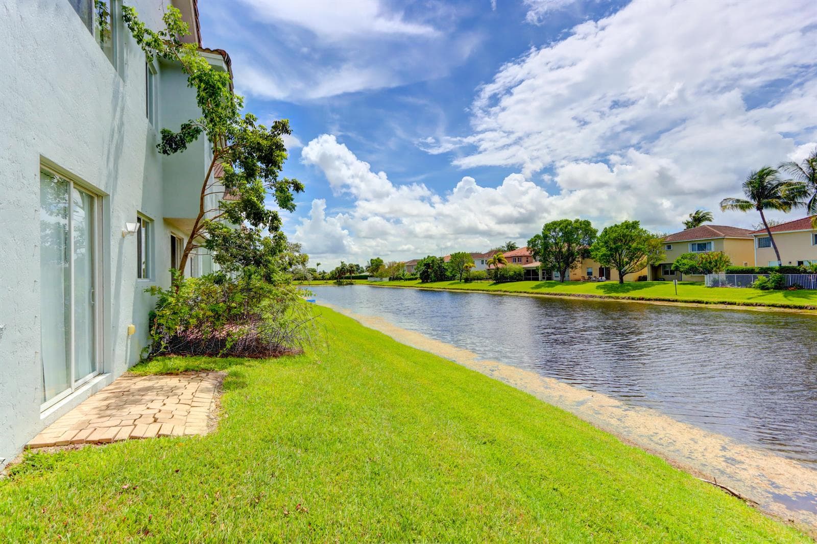 3061 Laurel Ridge Circle, Riviera Beach, FL 33404 — zdjęcie 2