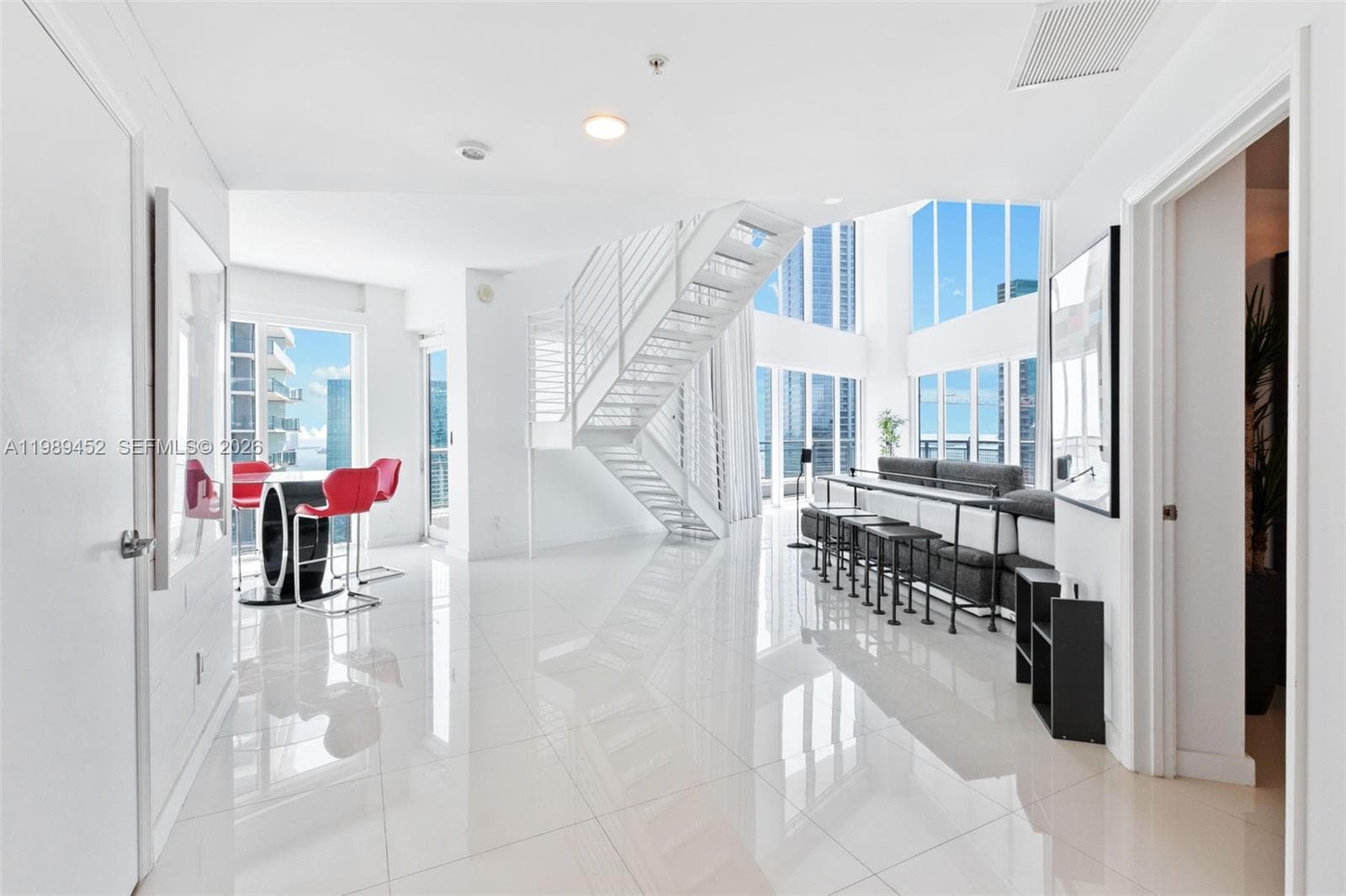 60 SW 13th St # 3800, Miami, FL 33130 — zdjęcie 3