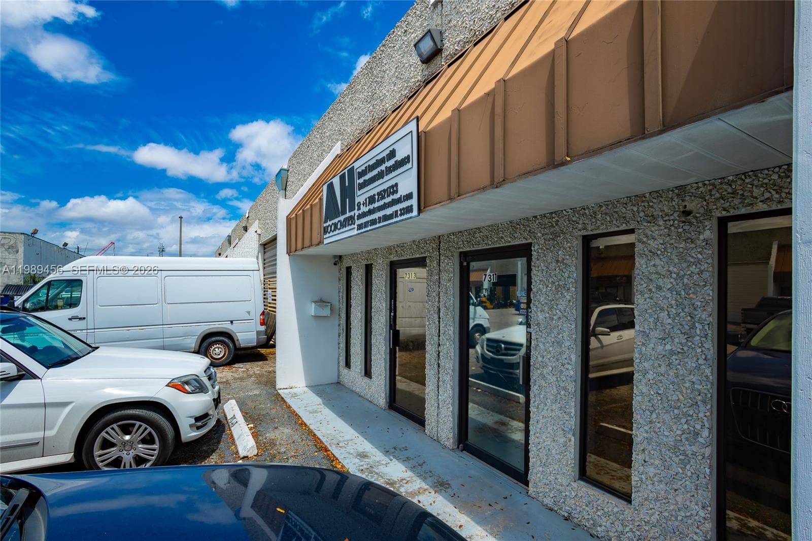 7311 NW 56th St # 7311, Miami, FL 33166 — zdjęcie 3