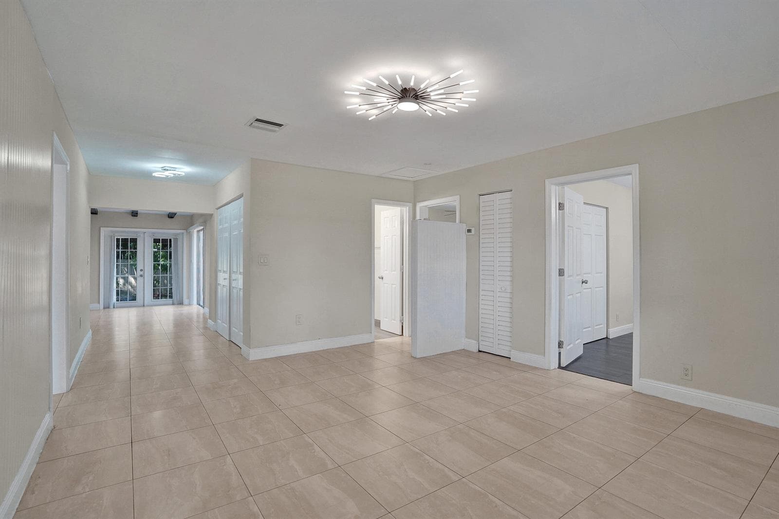 131 NE 51st Street, Oakland Park, FL 33334 — zdjęcie 4