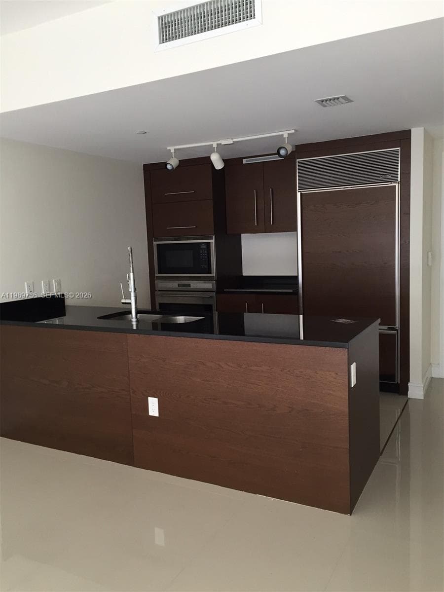 475 Brickell Ave # 5111, Miami, FL 33131 — zdjęcie 5