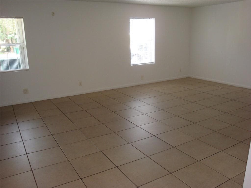 1633 W 28th Street # B, Riviera Beach, FL 33404 — zdjęcie 2