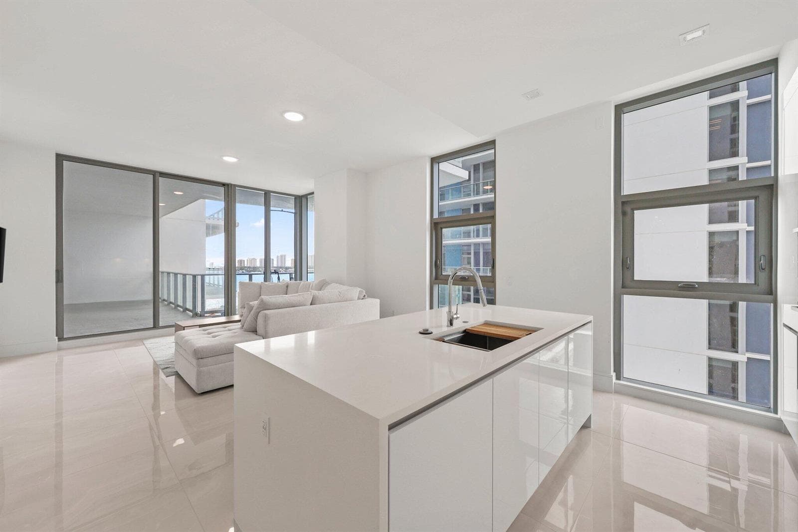 220 Lake Shore Drive # 1125, Lake Park, FL 33403 — zdjęcie 2