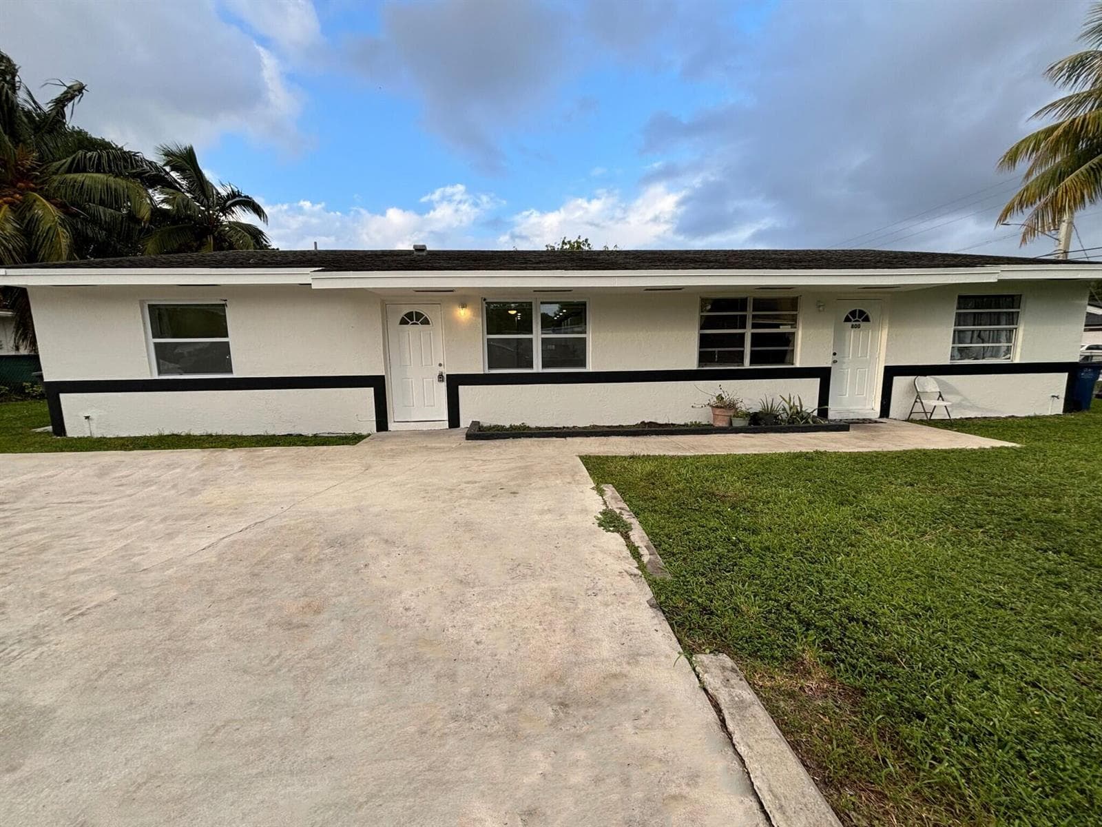 800 SW 7th Street, Hallandale Beach, FL 33009 — zdjęcie 2