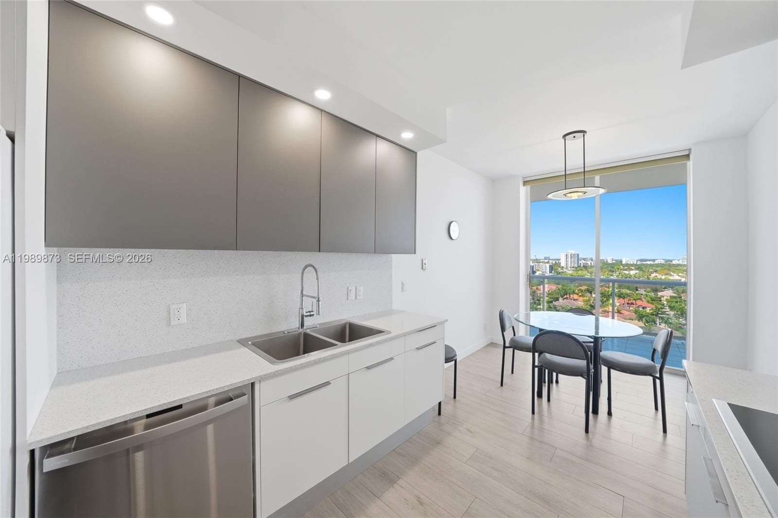 3801 NE 207th St # 1203, Aventura, FL 33180 — zdjęcie 5