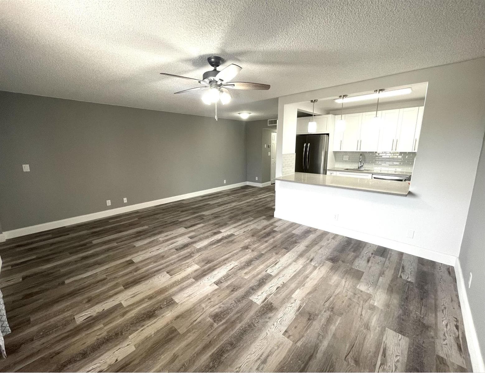 700 Village Green Court # 319, Palm Springs, FL 33461 — zdjęcie 3