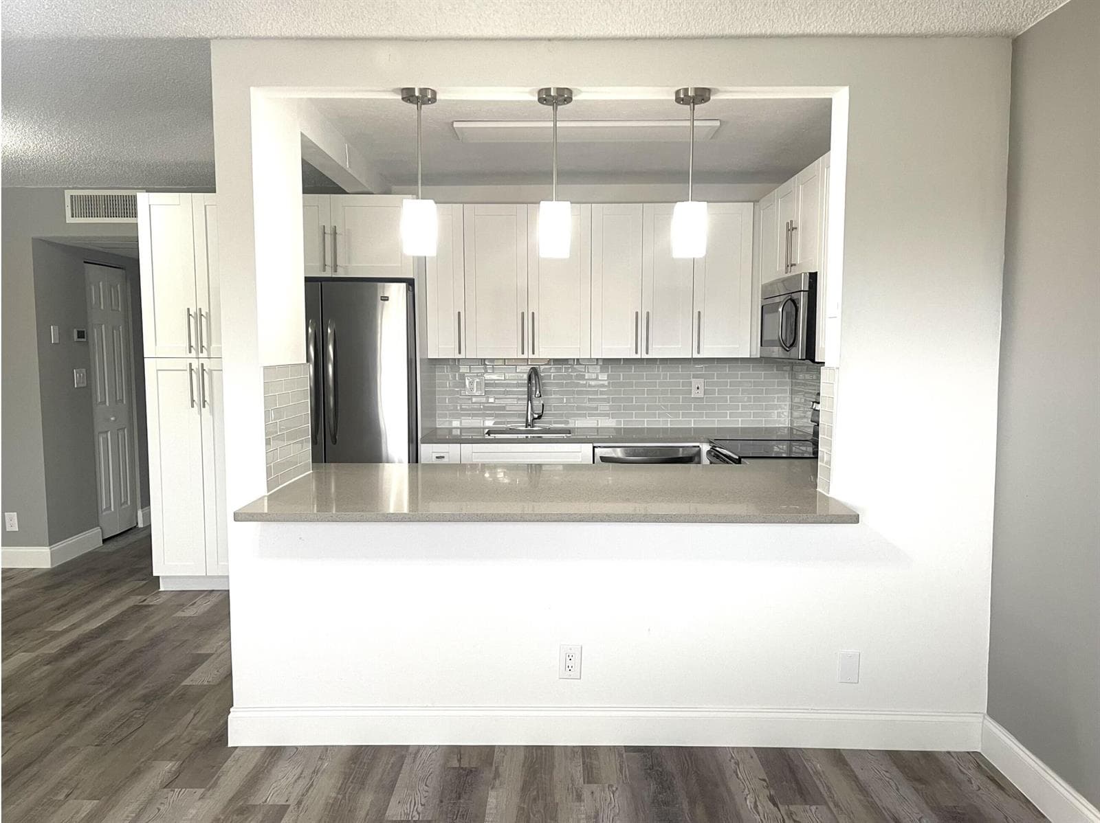700 Village Green Court # 319, Palm Springs, FL 33461 — zdjęcie 4