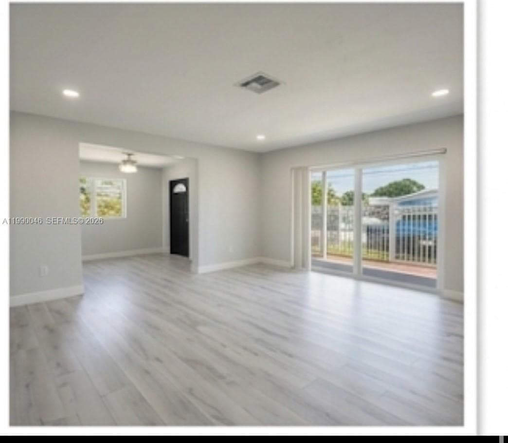 2373 NW 33rd St, Miami, FL 33142 — zdjęcie 3