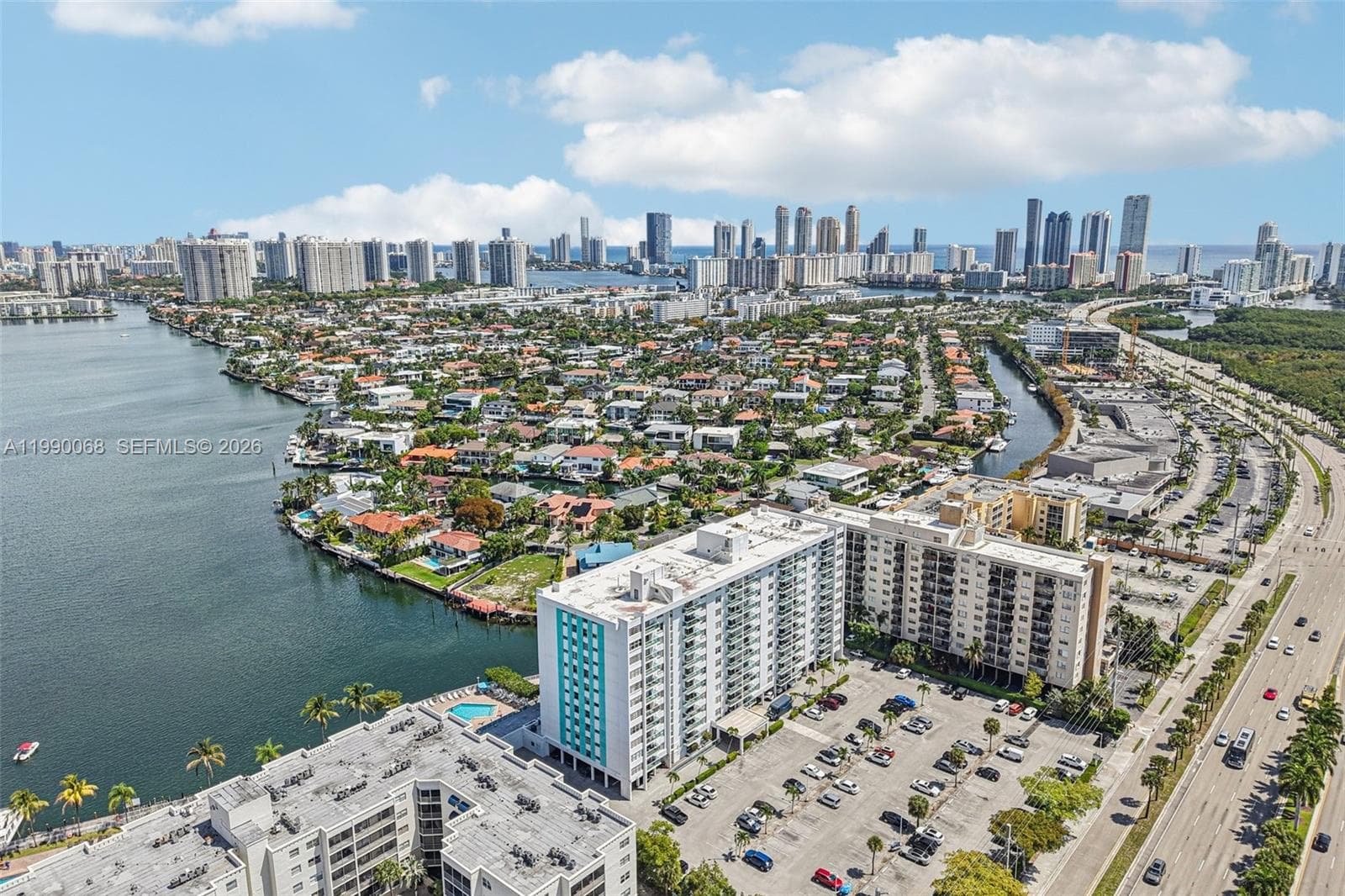 2841 NE 163rd St # 605, North Miami Beach, FL 33160 — zdjęcie 3