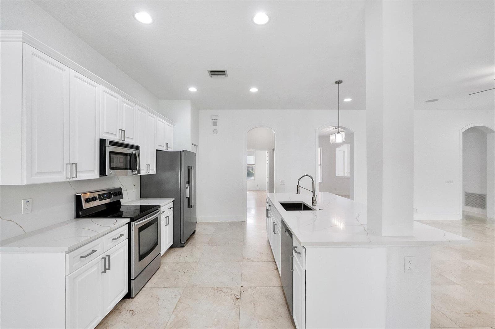 2013 Harbor View Circle, Weston, FL 33327 — zdjęcie 4