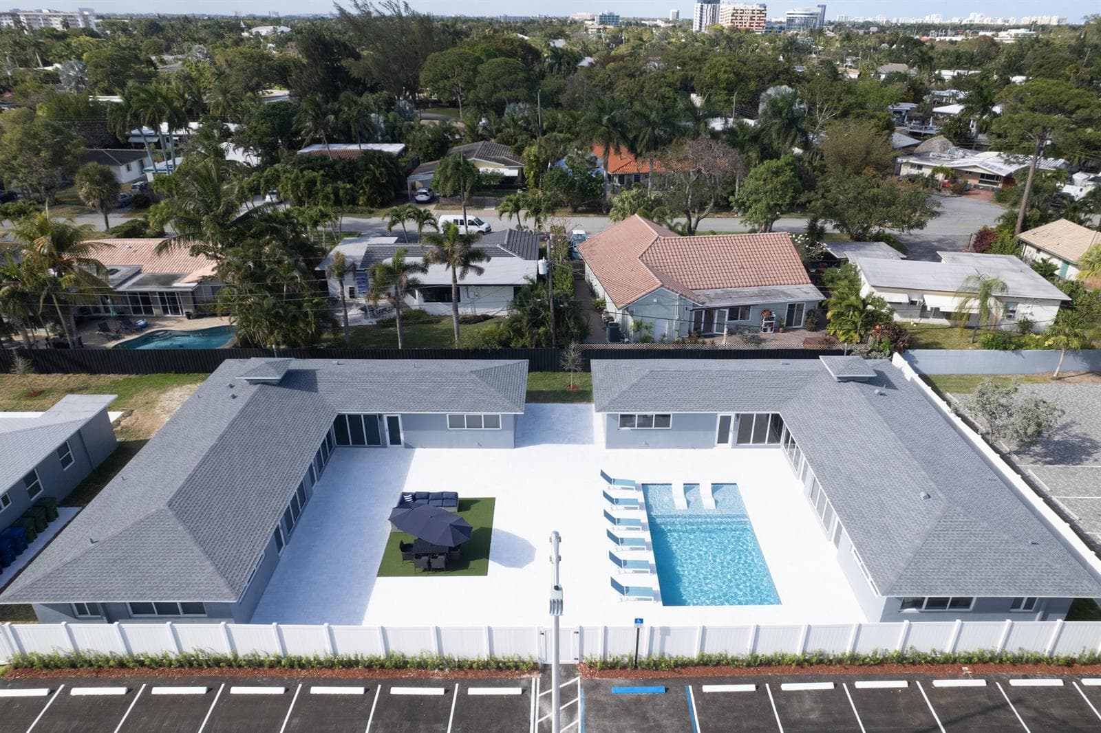 2017 NE 26th Street, Wilton Manors, FL 33305 — zdjęcie 3