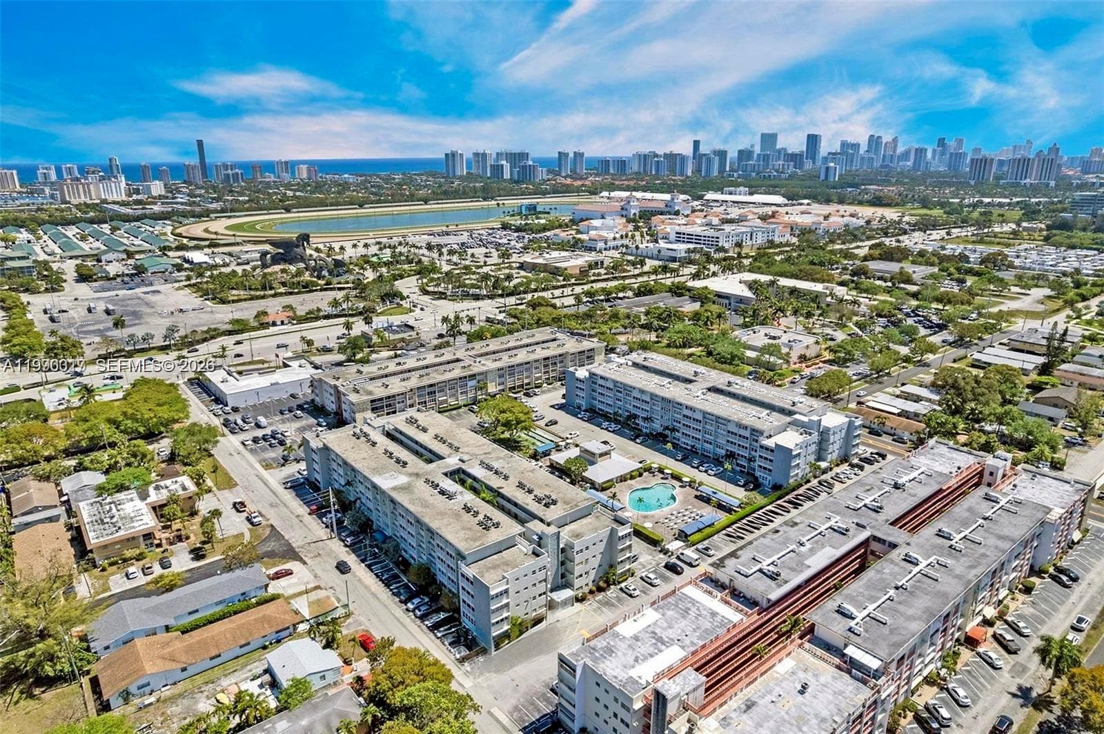 330 SE 2nd St # 101G, Hallandale Beach, FL 33009 — zdjęcie 2