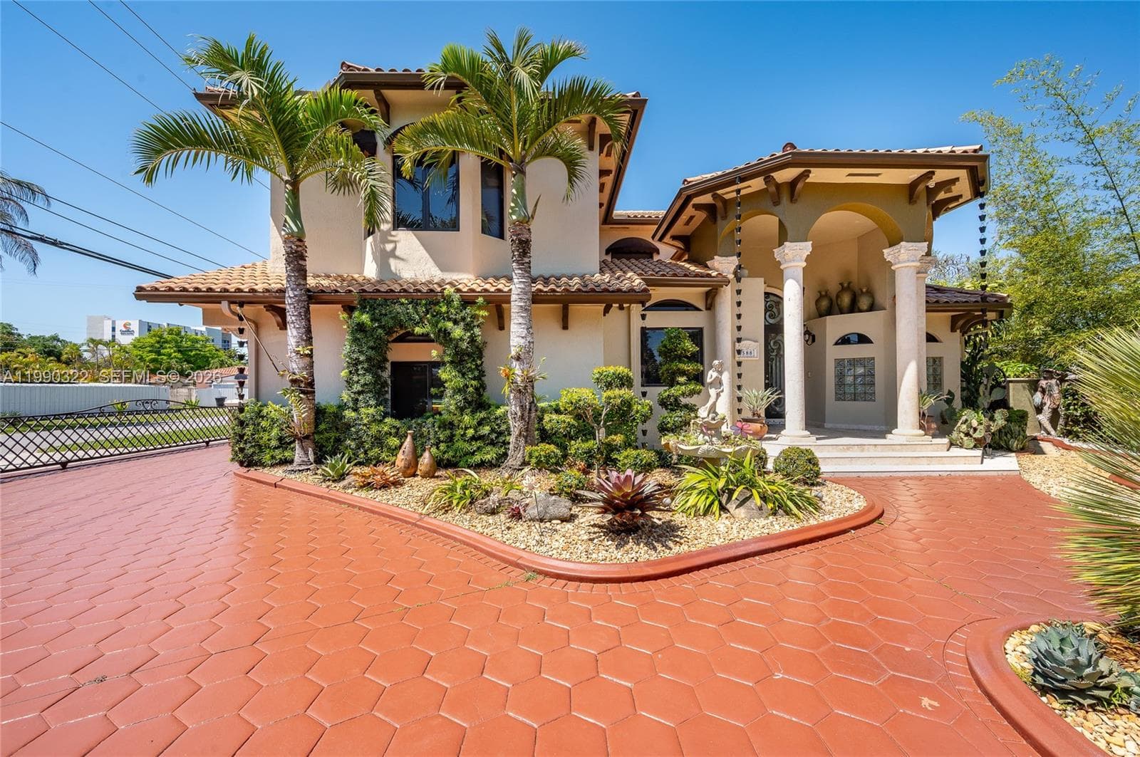 588 Miller Dr, Miami Springs, FL 33166 — zdjęcie 3