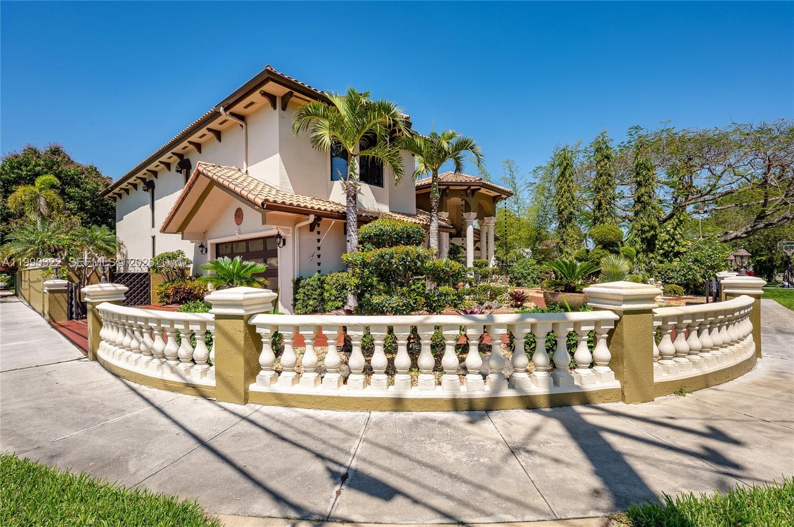588 Miller Dr, Miami Springs, FL 33166 — zdjęcie 5