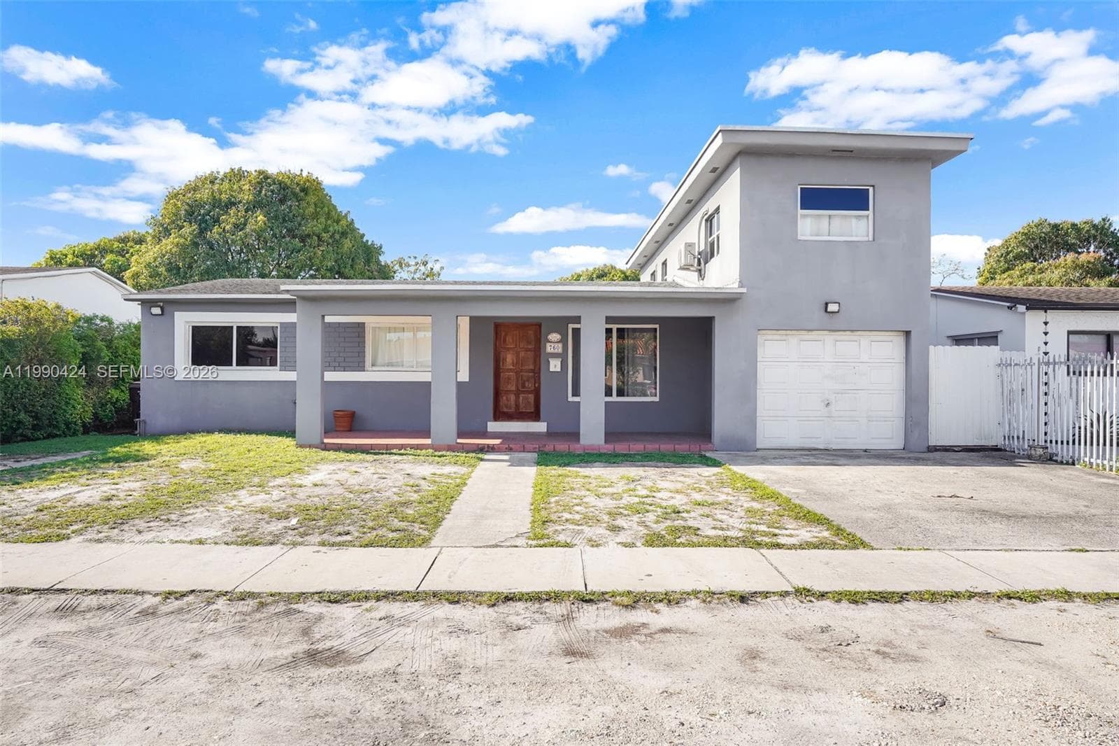 760 E 55th St, Hialeah, FL 33013 — zdjęcie 2