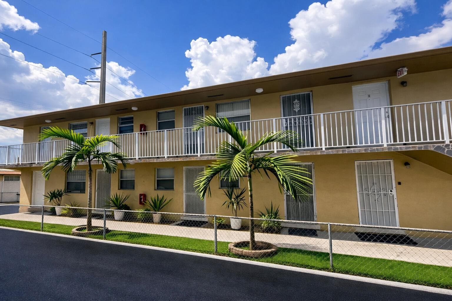 715 W 29th Street, Hialeah, FL 33012