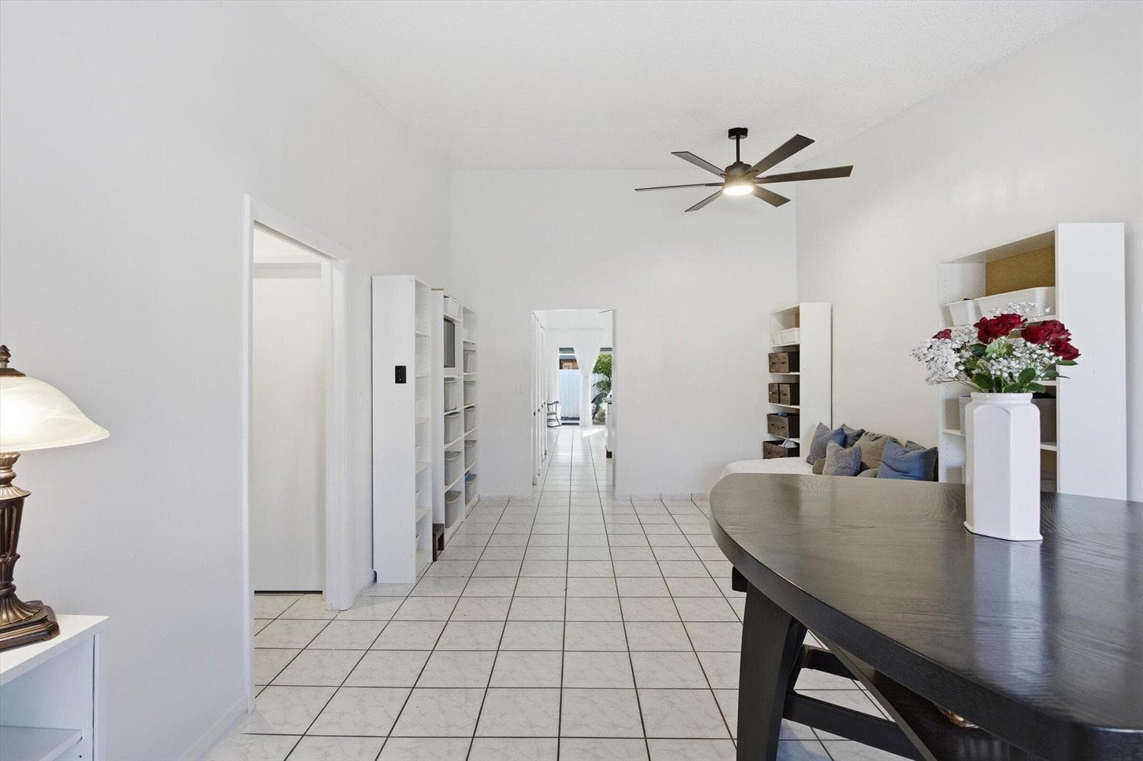 5465 W 27th Lane, Hialeah, FL 33016 — zdjęcie 4