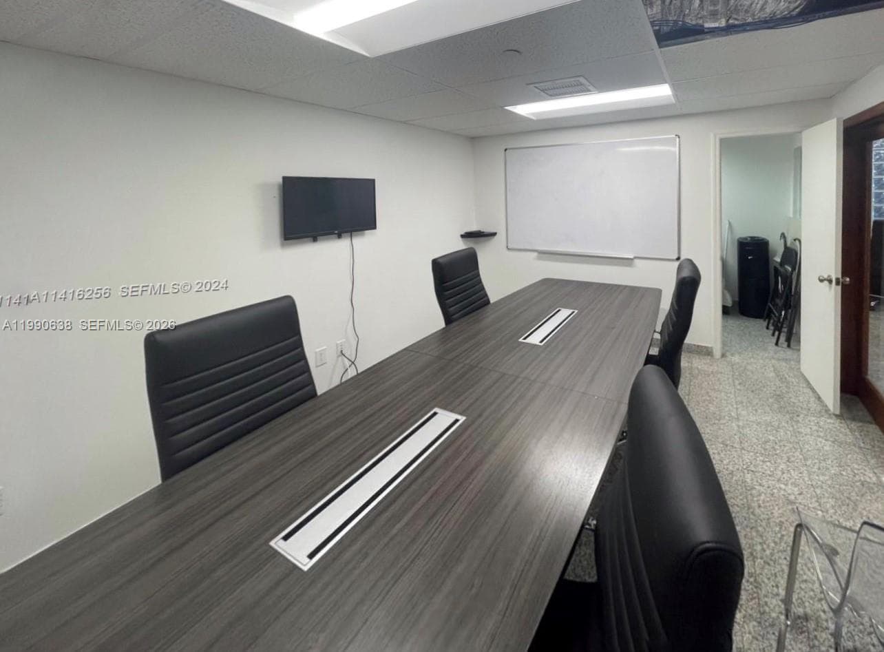 4300 Biscayne Blvd # 202, Miami, FL 33137 — zdjęcie 5