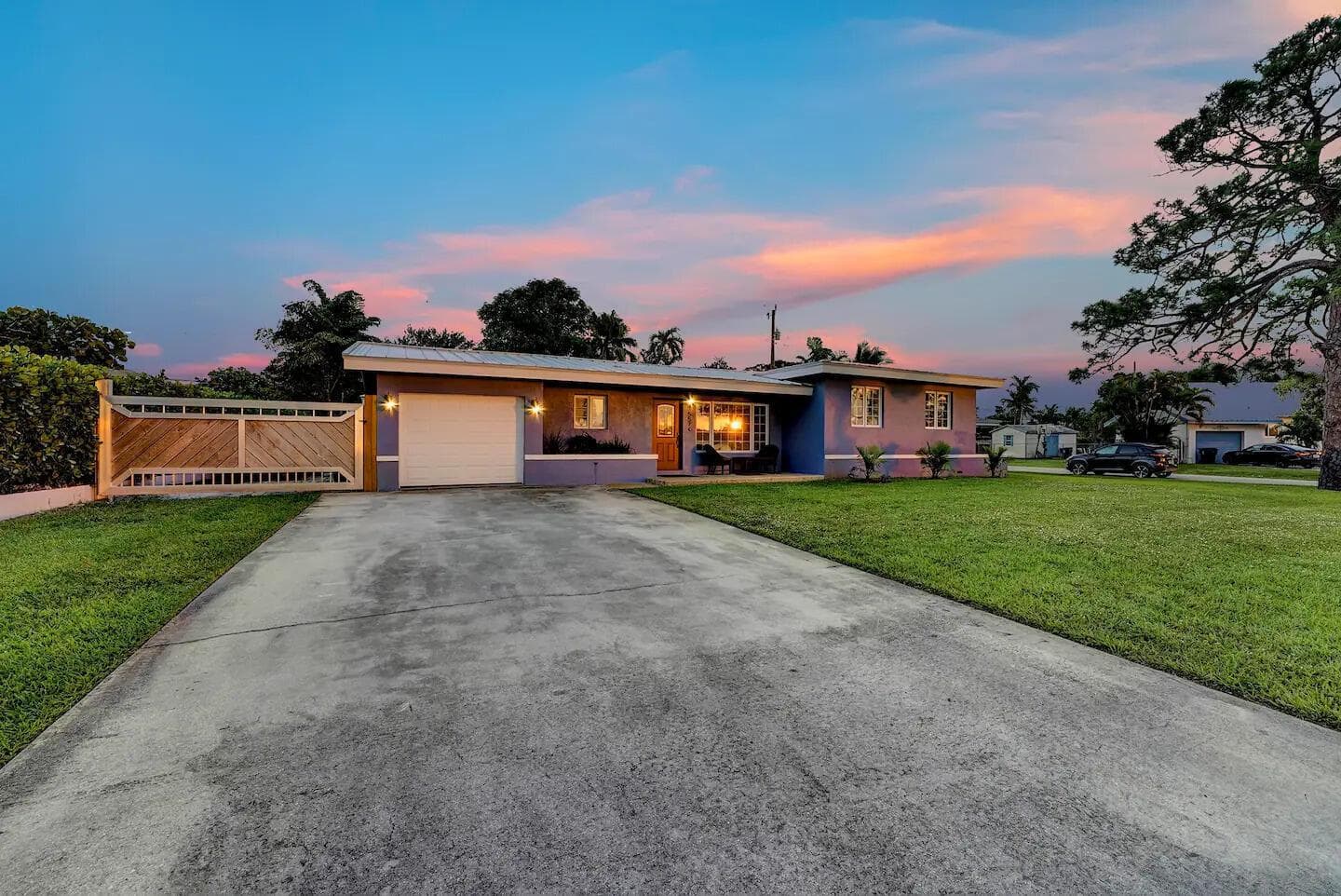 5574 Lake Osborne Drive, Lake Worth, FL 33461 — zdjęcie 2