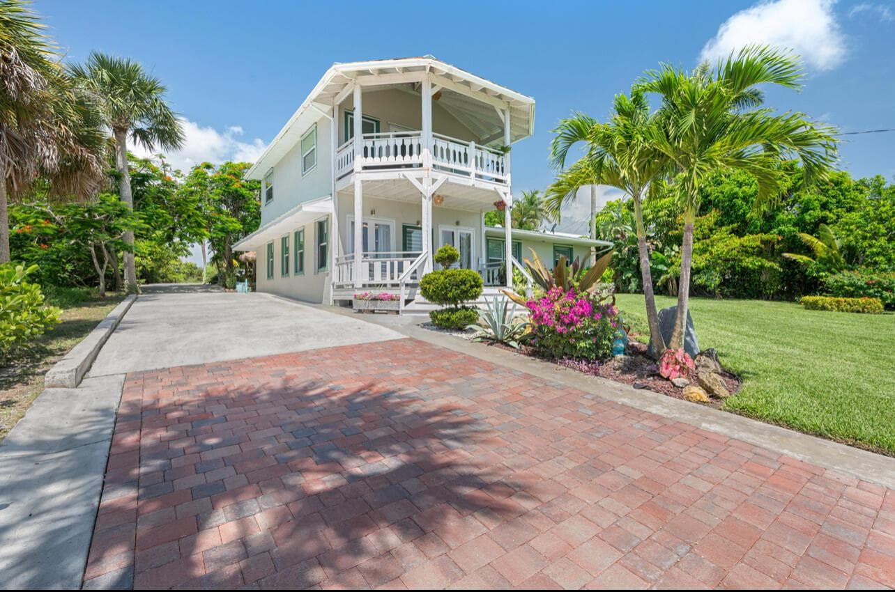 12417 S Indian River Drive, Jensen Beach, FL 34957 — zdjęcie 2