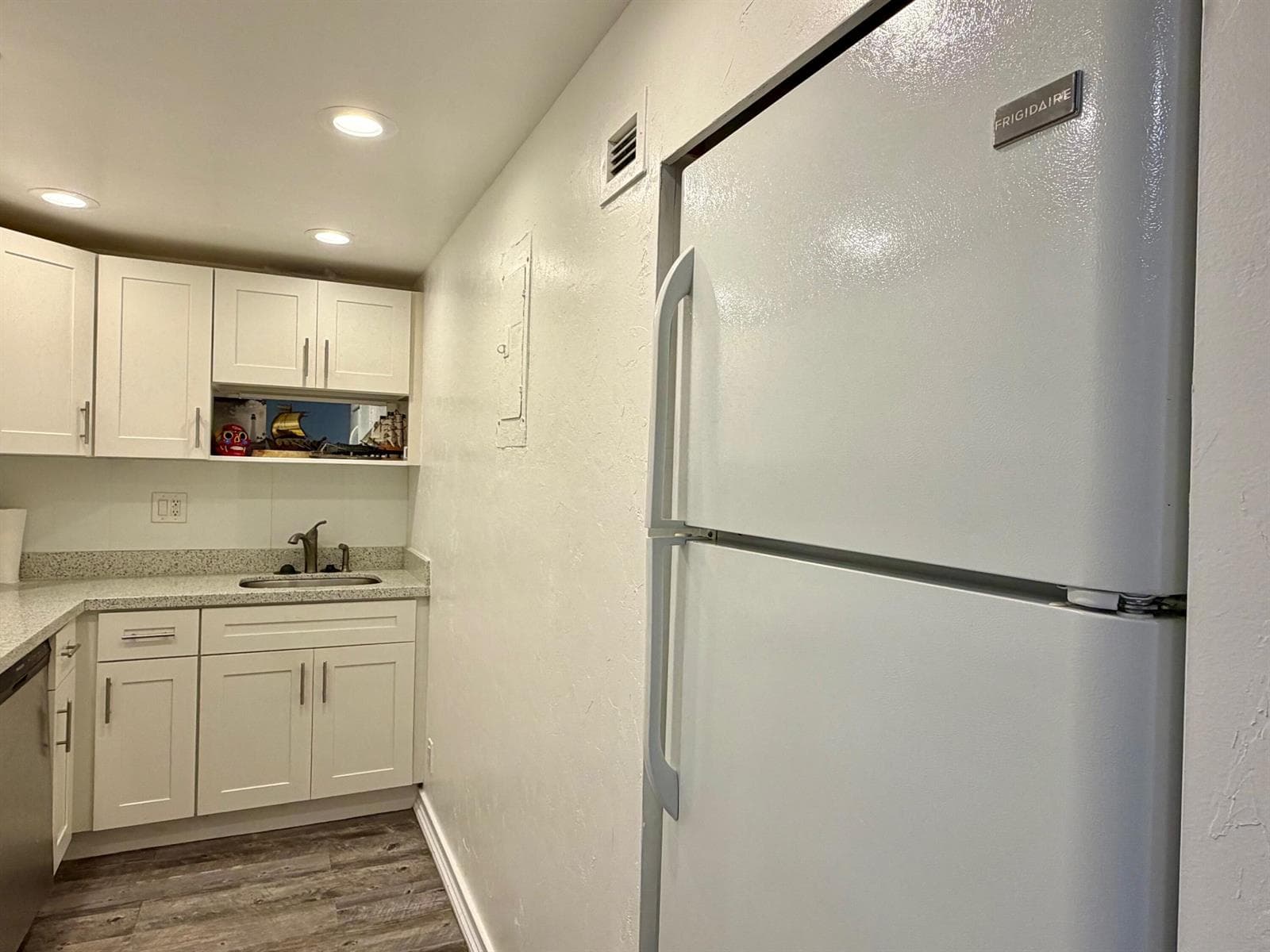 3000 Riomar Street # 410, Fort Lauderdale, FL 33304 — zdjęcie 2