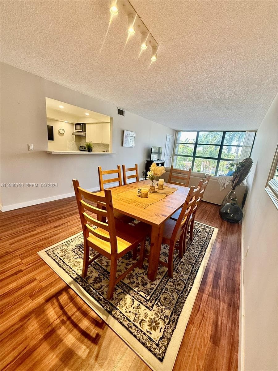 200 Leslie Dr # 425, Hallandale Beach, FL 33009 — zdjęcie 2