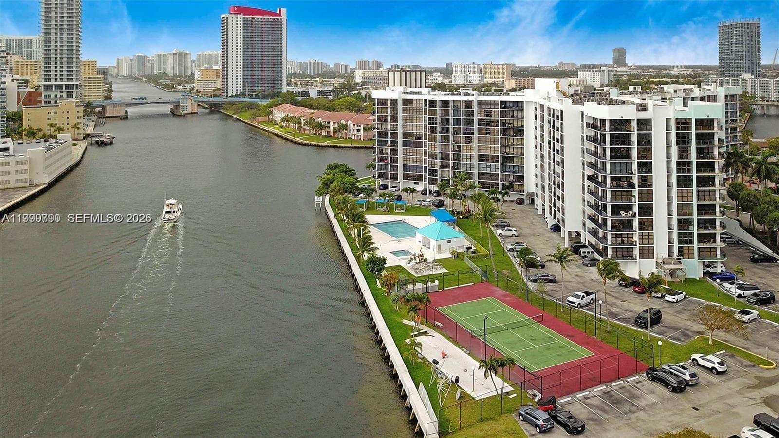 200 Leslie Dr # 425, Hallandale Beach, FL 33009 — zdjęcie 5