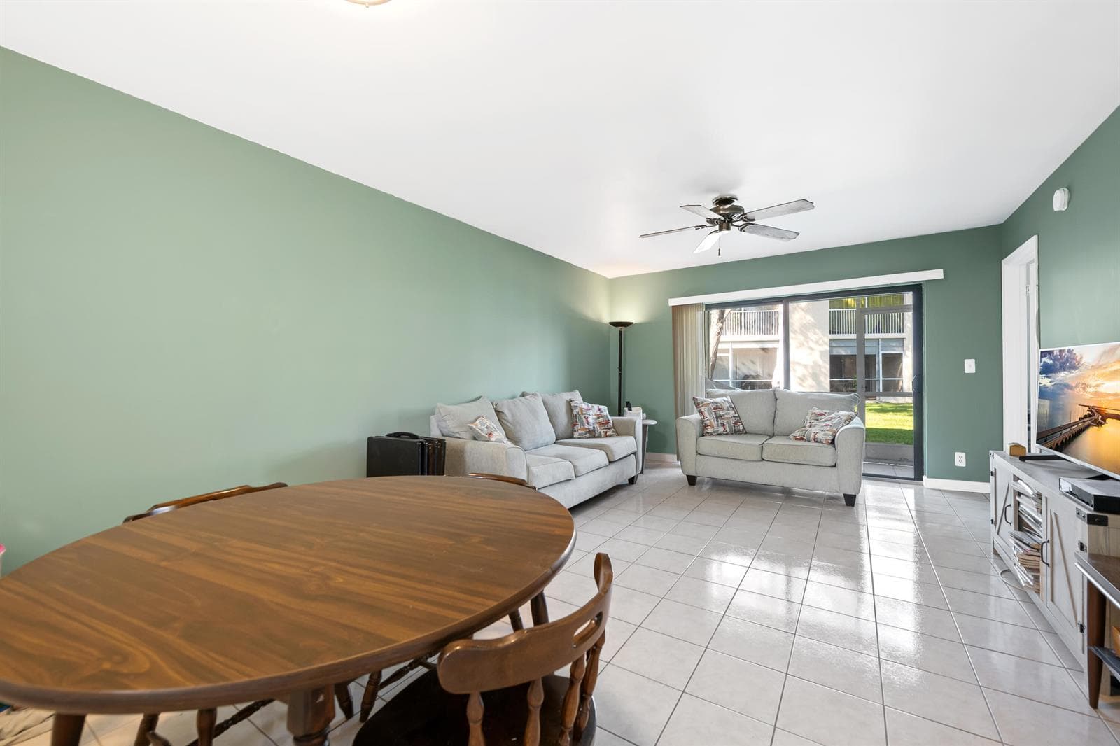 5570 Lakeside Drive # 102, Margate, FL 33063 — zdjęcie 4