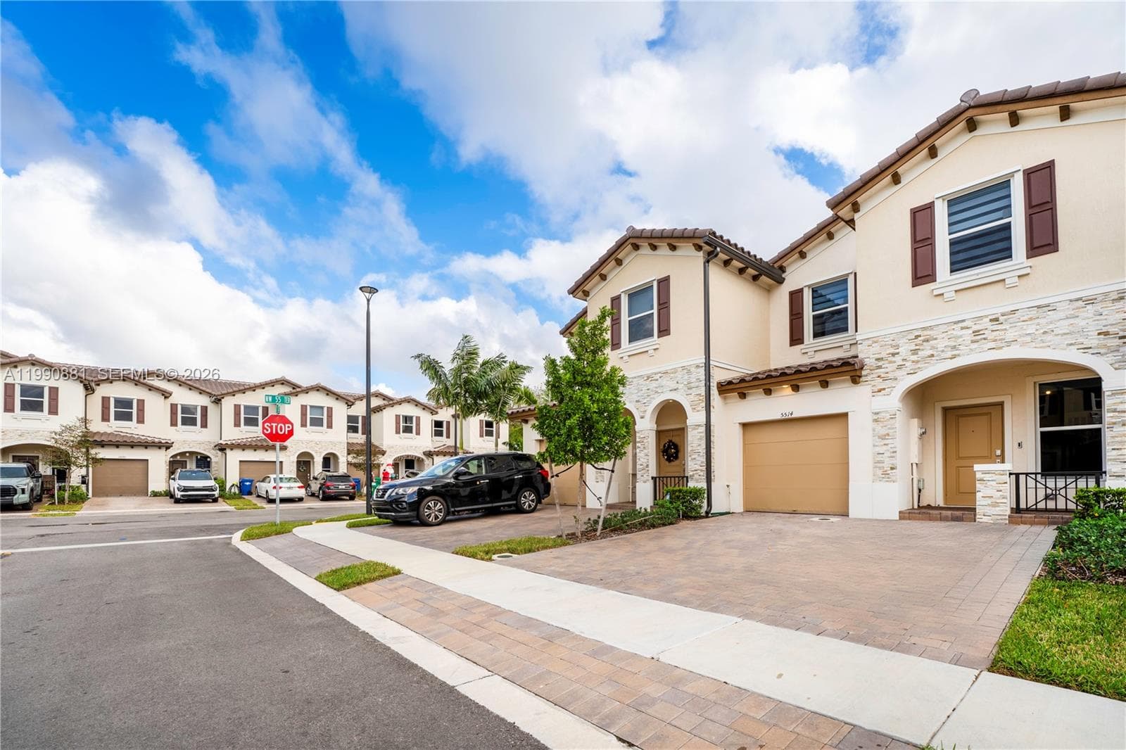 5514 NW 27th St, Lauderhill, FL 33313 — zdjęcie 3